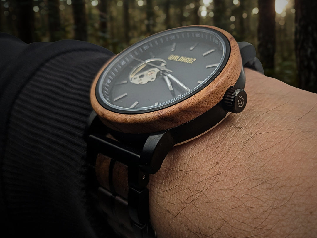 Armbanduhr Automatik "DUNNHALL" | Walnussholz / Schwarz